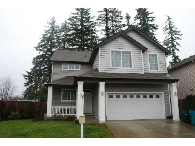 Property Photo:  1203 NW 11th Ave  WA 98604 
