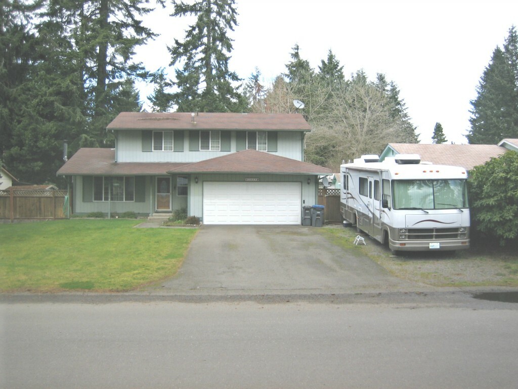 Property Photo:  3049 SE Calaveras St  WA 98366 