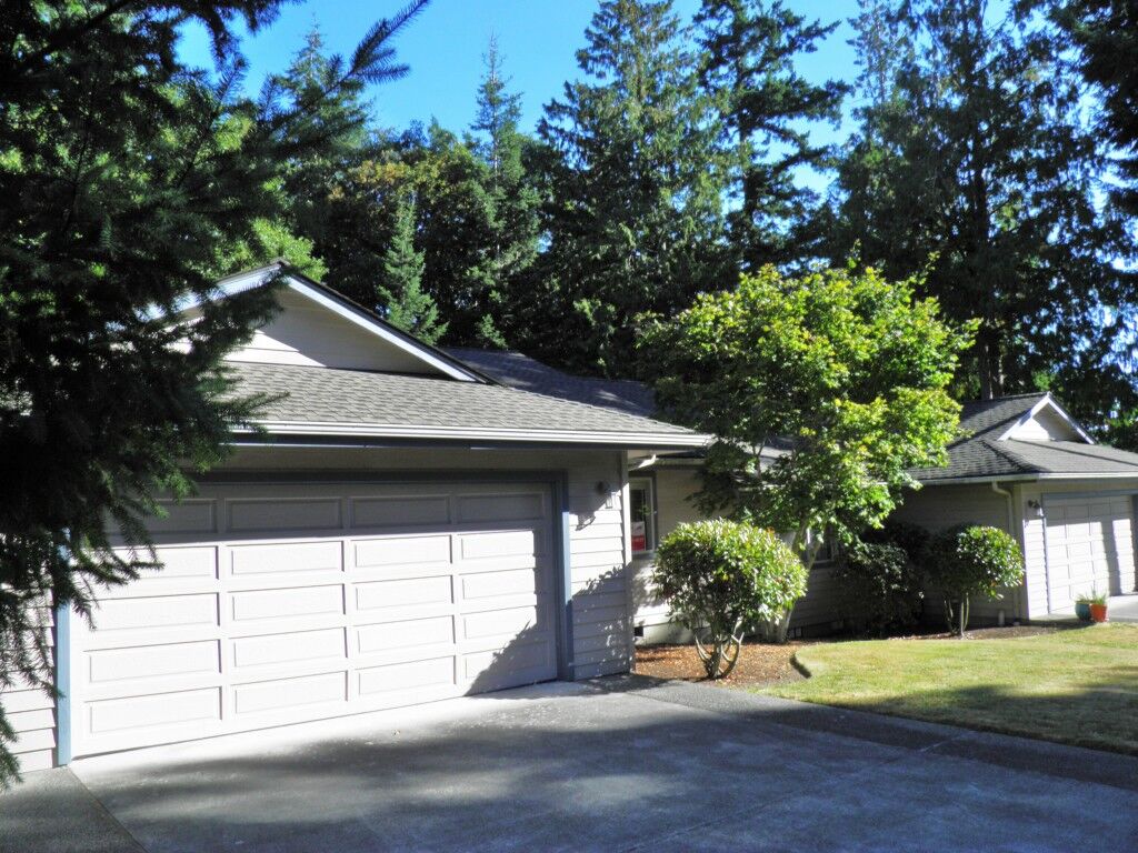 Property Photo:  2118 Creekside Lane  WA 98221 