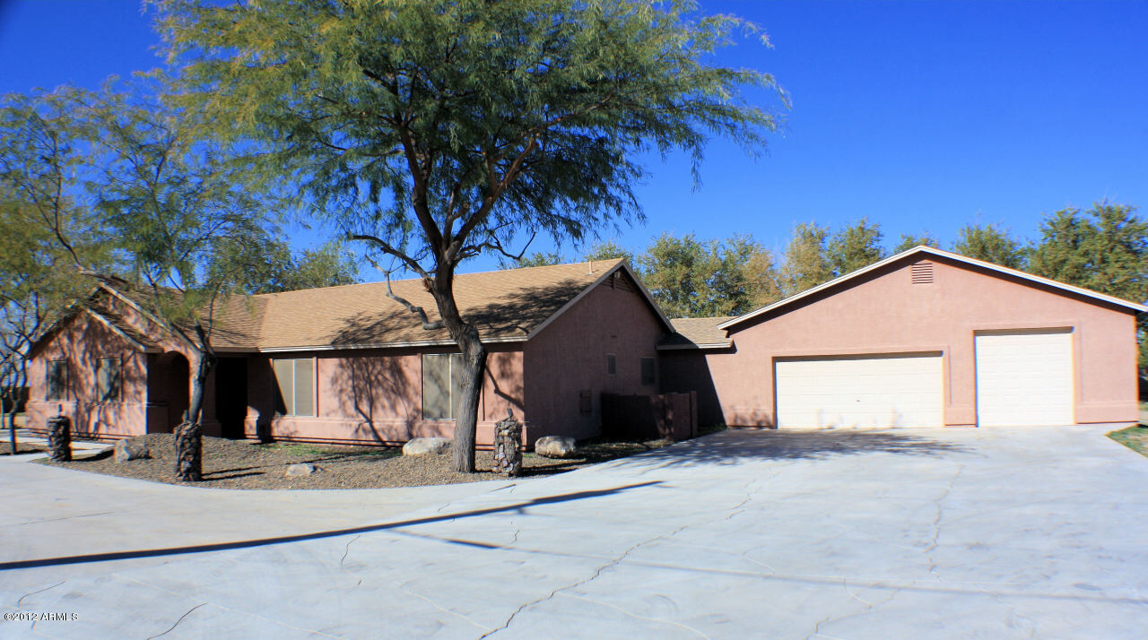 Property Photo:  18120 E Bellerive Drive  AZ 85142 