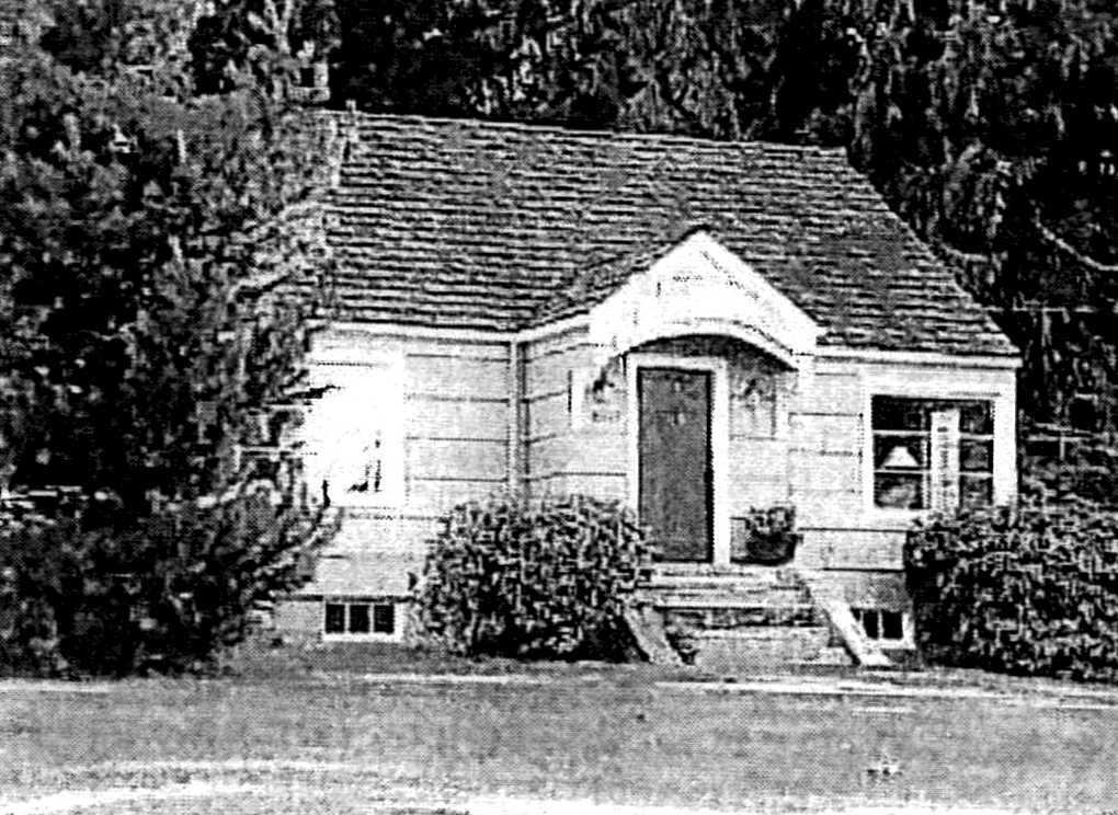 Property Photo: 19327 Grannis Rd WA 98012