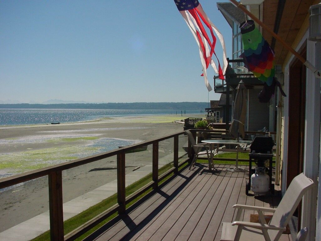 Property Photo: 5979 Hastings Rd WA 98236