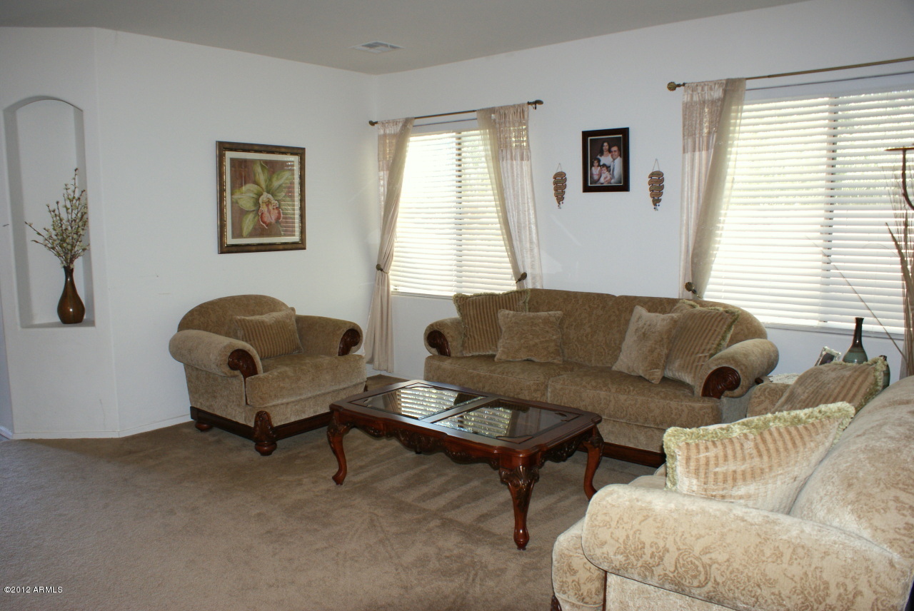 Property Photo:  4662 S Cobblestone Street  AZ 85297 