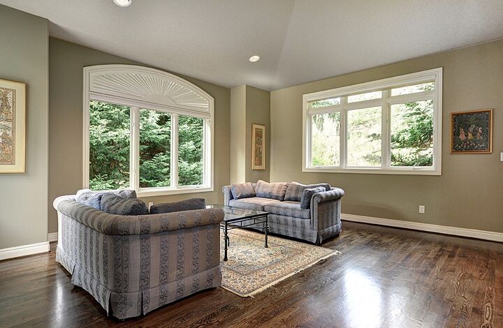 Property Photo: 10209 SE 16th St WA 98004