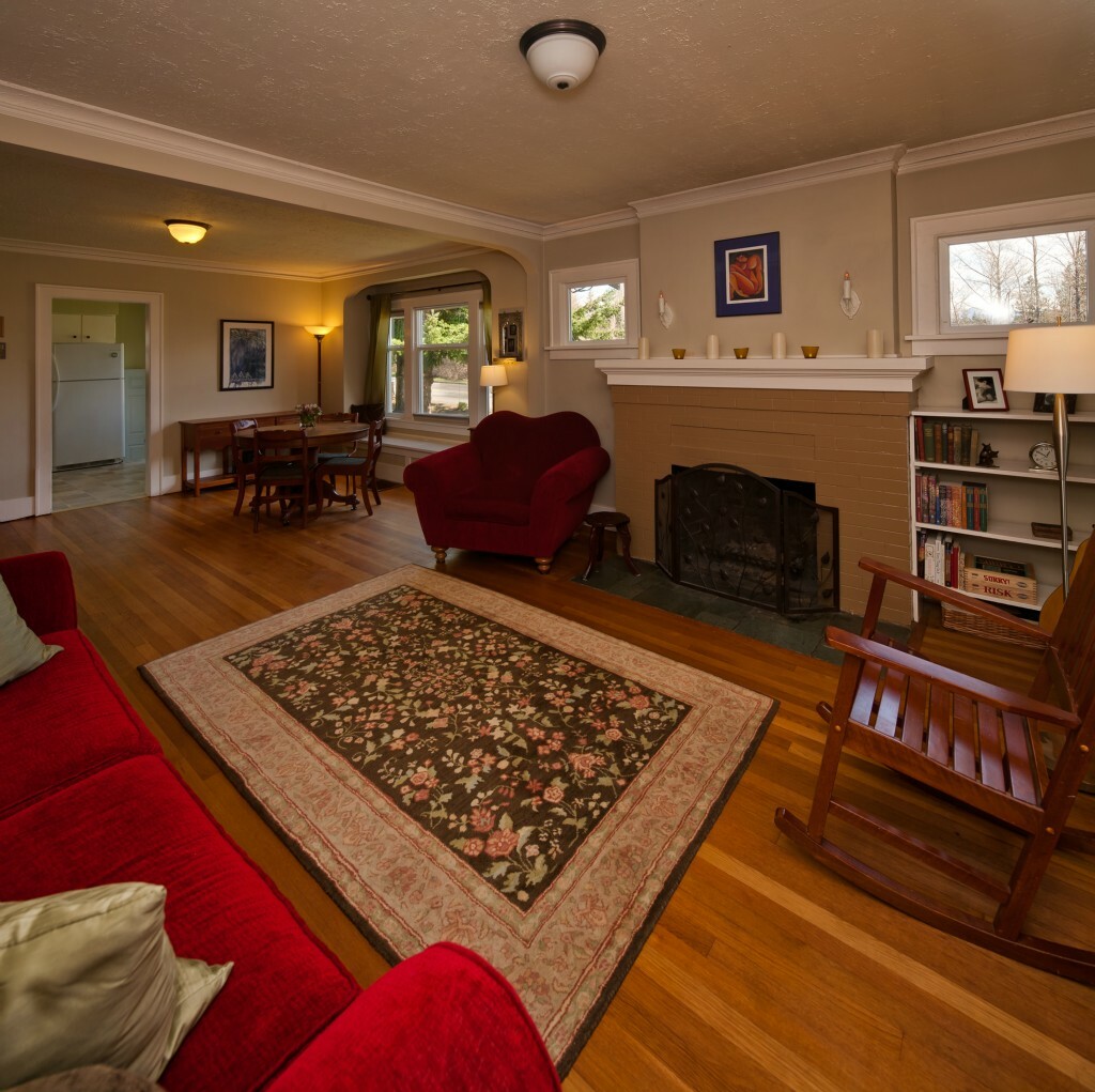 Property Photo: 2600 Cedarwood Ave WA 98225