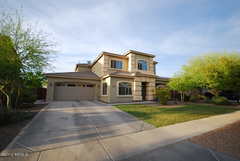 Property Photo:  3008 E Vernon Street  AZ 85298 