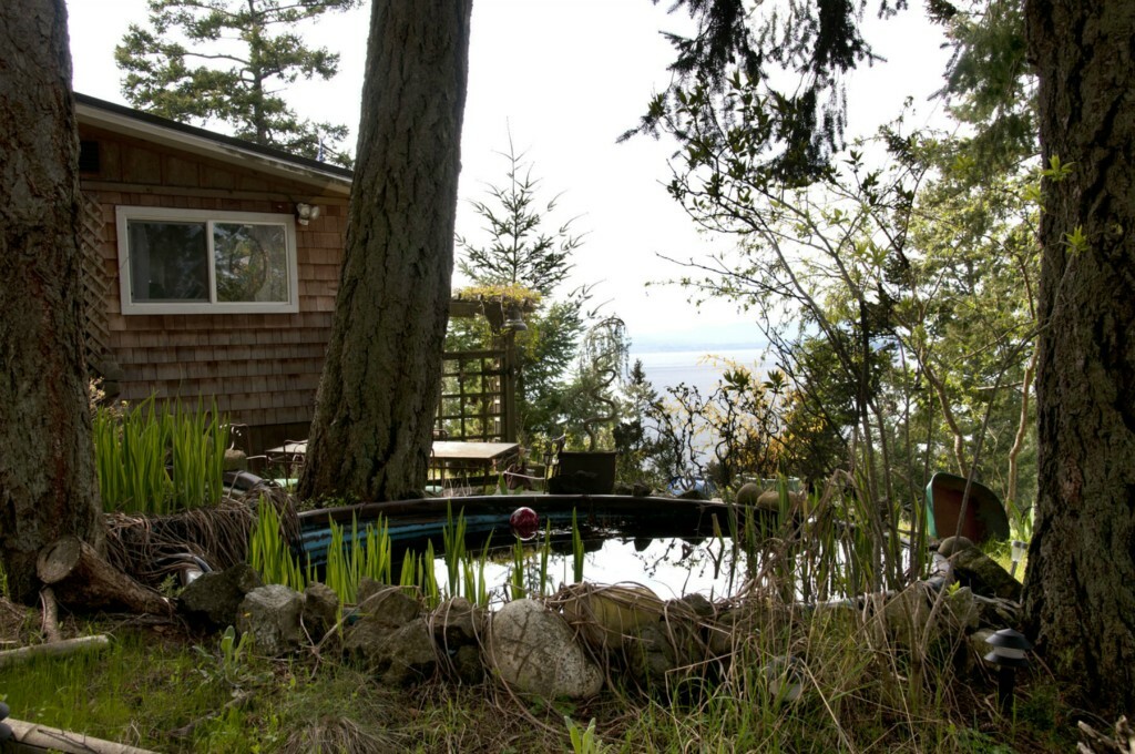 Property Photo:  381 Threewit Place  WA 98250 