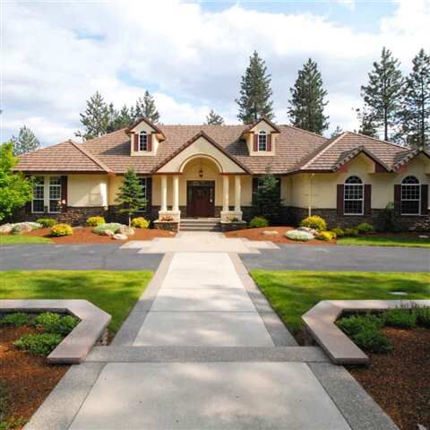 Property Photo:  1608 E Heritage Ln  WA 99208 