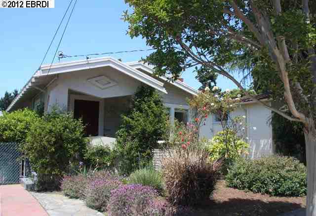 1108 Curtis St  Albany CA 94706-2421 photo