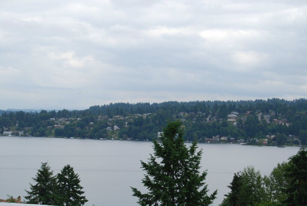 Property Photo: 15020 Bothell Way NE 305 WA 98155