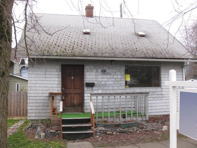 Property Photo: 2411 N 11th St WA 98406