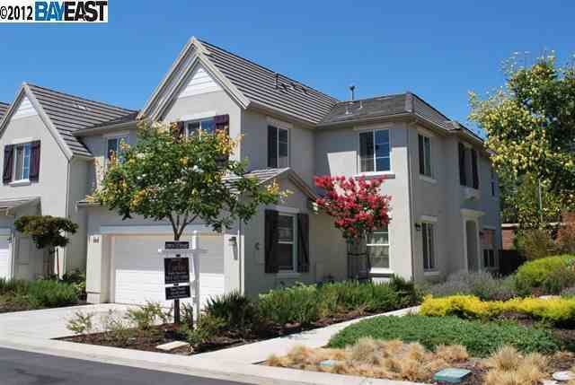 Property Photo:  222 Channi Loop  CA 94506-5026 