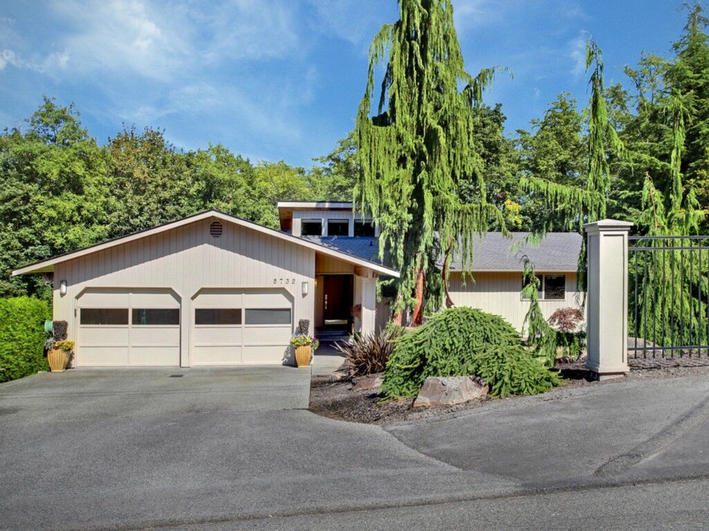 Property Photo: 5732 Sound Avenue WA 98203