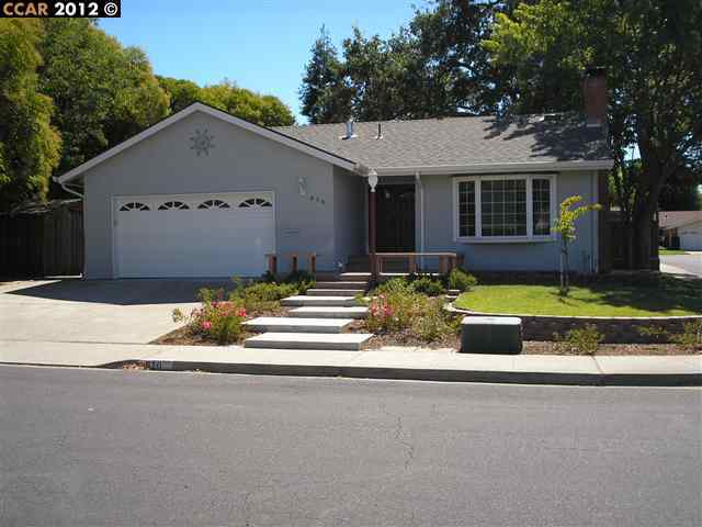 Property Photo: 870 Saint John Circle CA 94518-2143