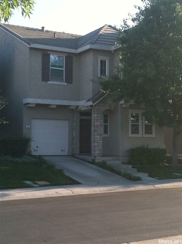 Property Photo:  2375 Snowberry Cir  CA 95691 