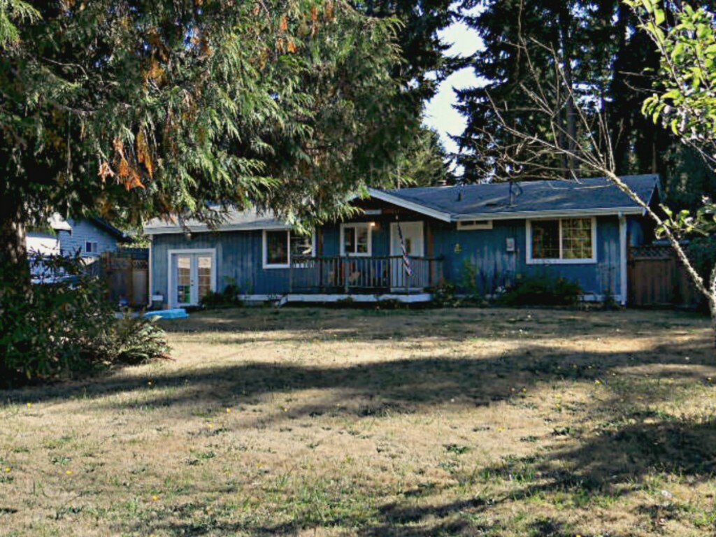 Property Photo:  14020 Chinook Cir NW  WA 98312 