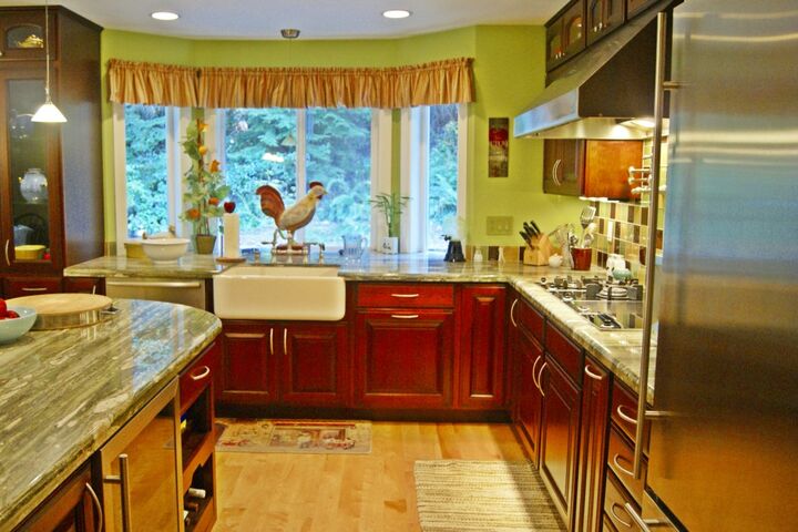 Property Photo: 6312 Rosedale St NW WA 98335