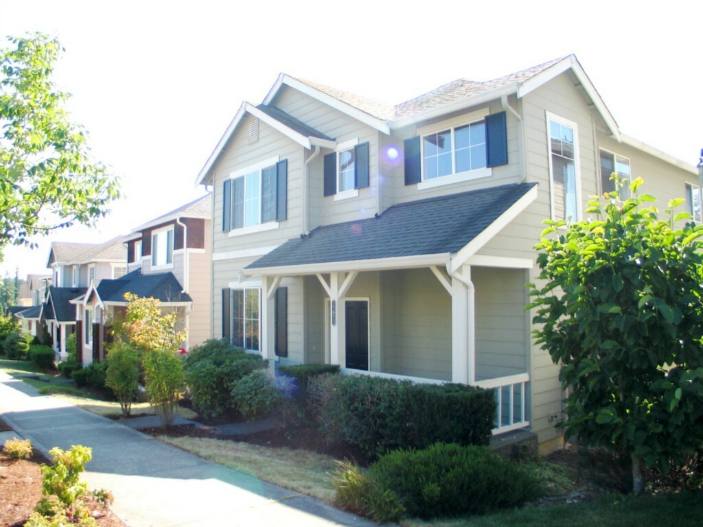 Property Photo: 17023 Woodside Dr SE WA 98058
