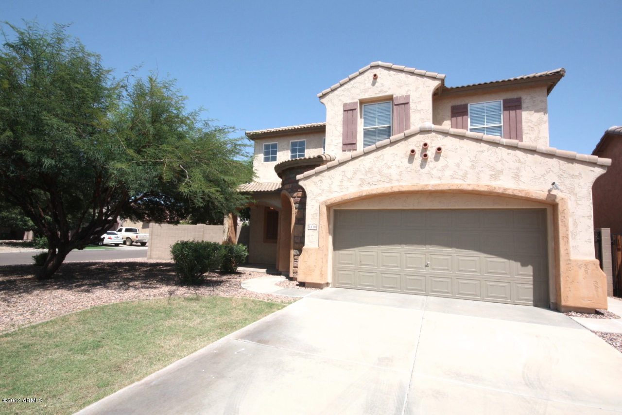 Property Photo:  1110 E Catino Street  AZ 85140 