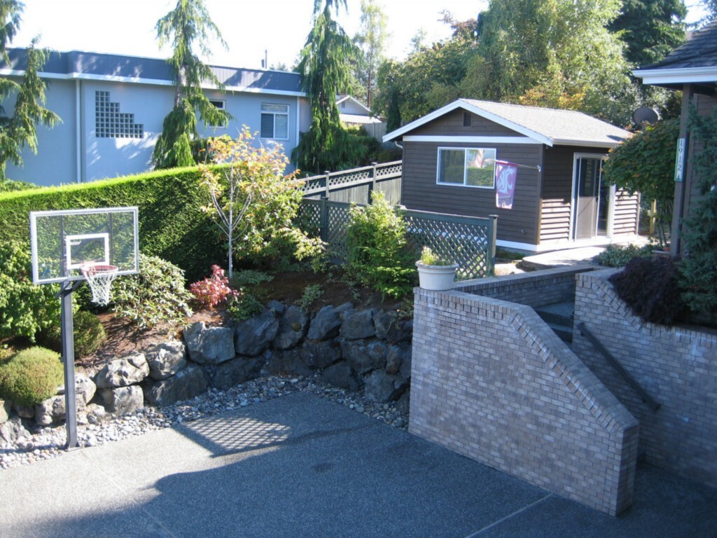 Property Photo: 1912 W Mukilteo Blvd WA 98203