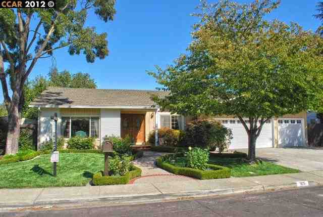 Property Photo:  165 Larkwood Cir  CA 94526-3029 