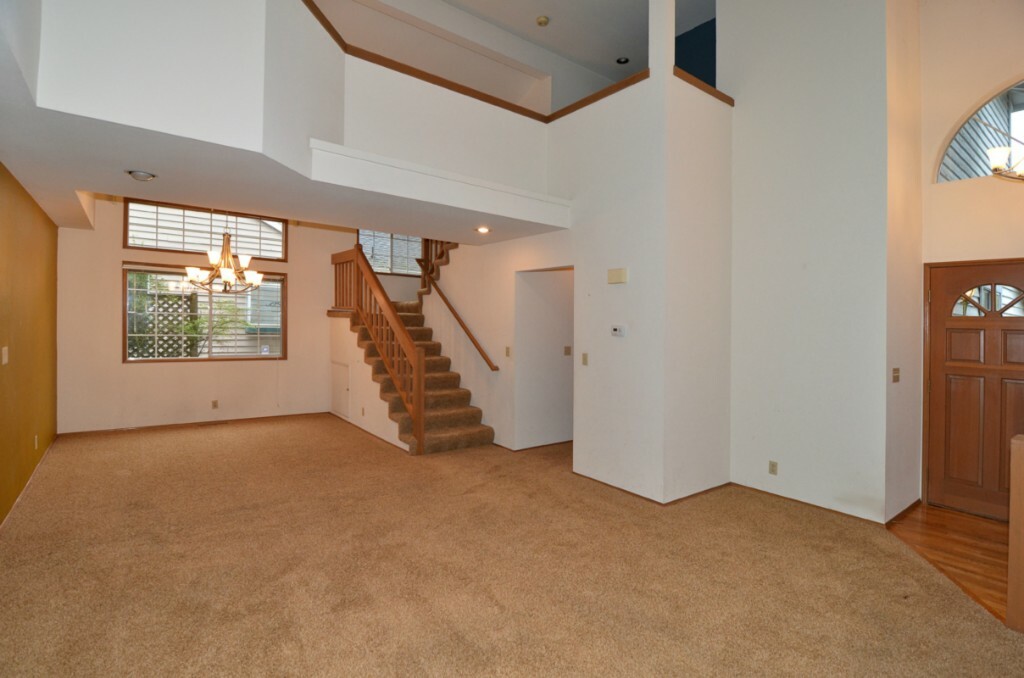 Property Photo:  20105 Hollyhills Dr NE  WA 98011 