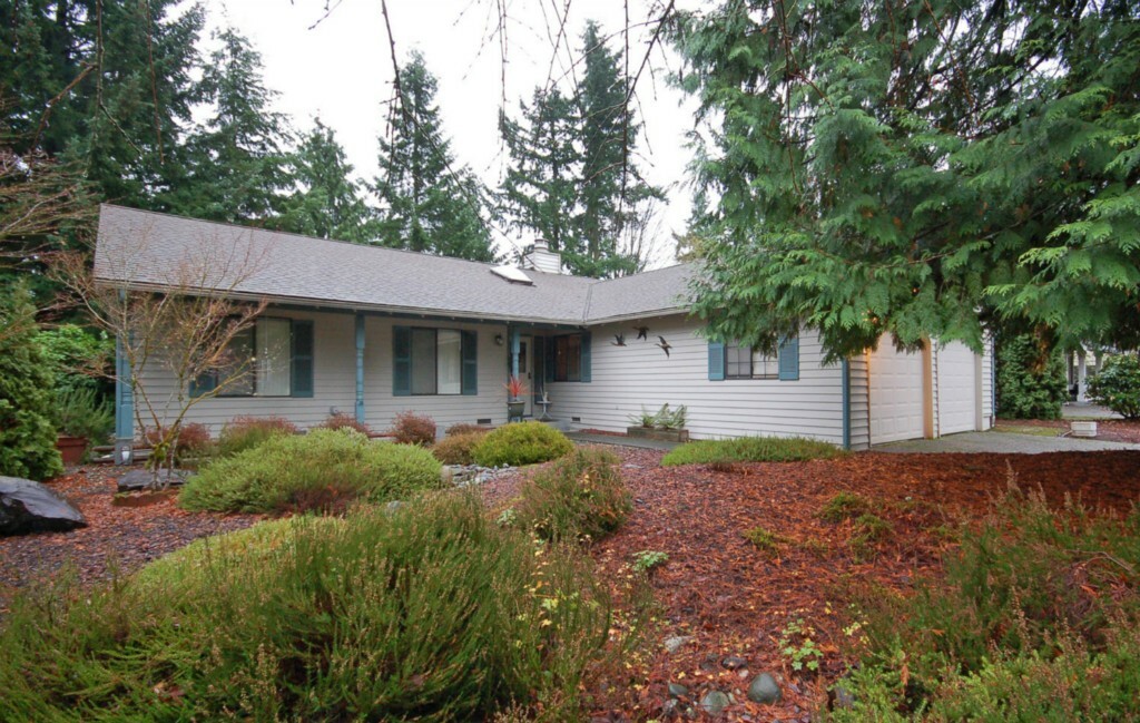 Property Photo:  10310 177th Ave NE  WA 98052 