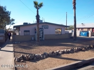 Property Photo:  1717 W Cholla Street  AZ 85029 