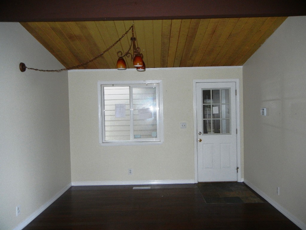 Property Photo: 2022 Grandview Dr W WA 98466