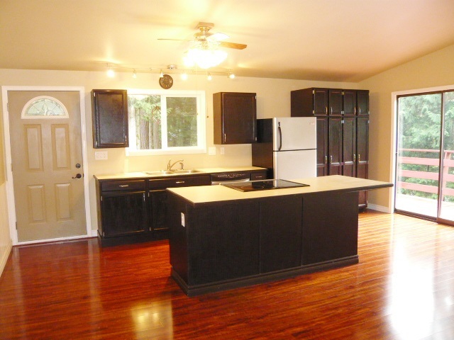 Property Photo: 6 Glacier Ridge Dr WA 98229