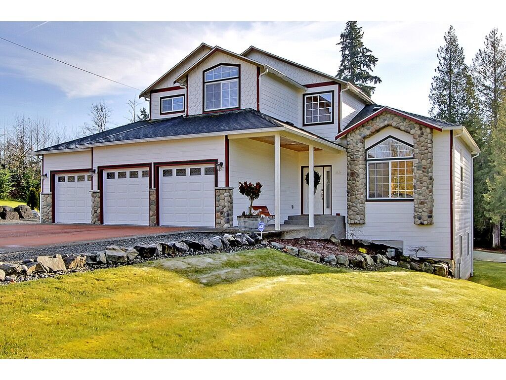 Property Photo: 8824 60th St NE WA 98270