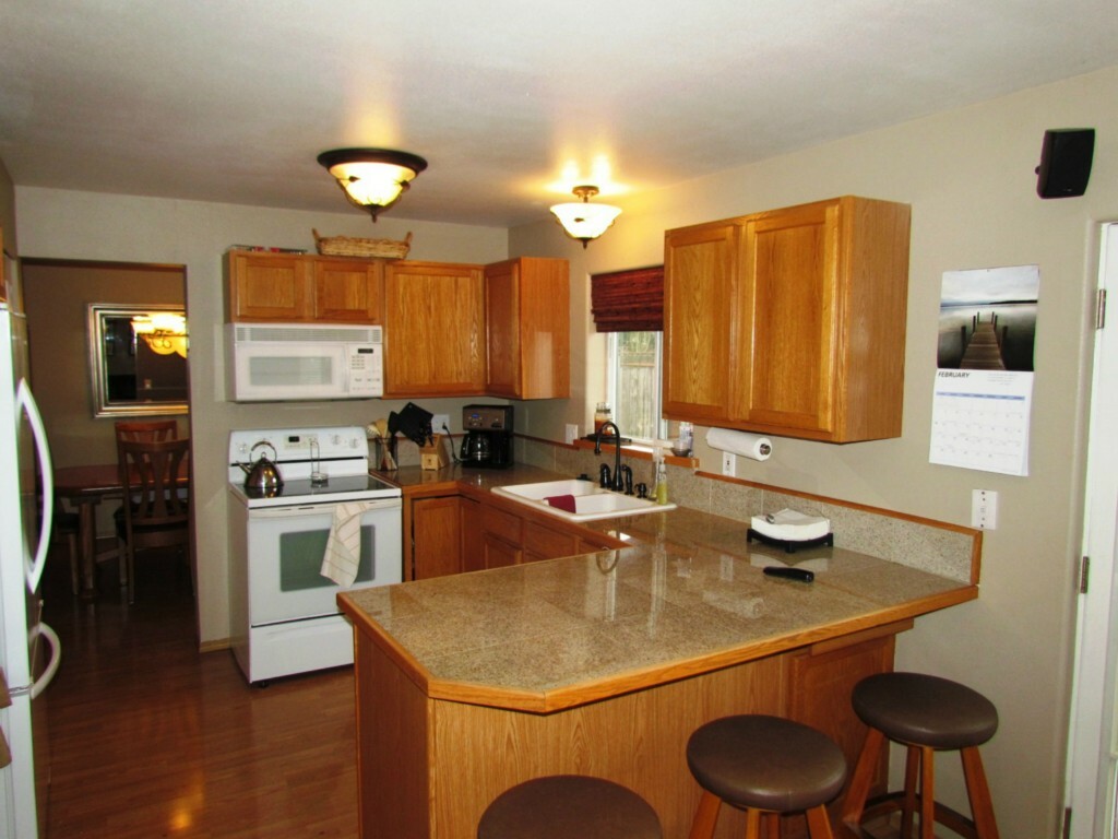 Property Photo:  15624 54th St Ct E  WA 98390 