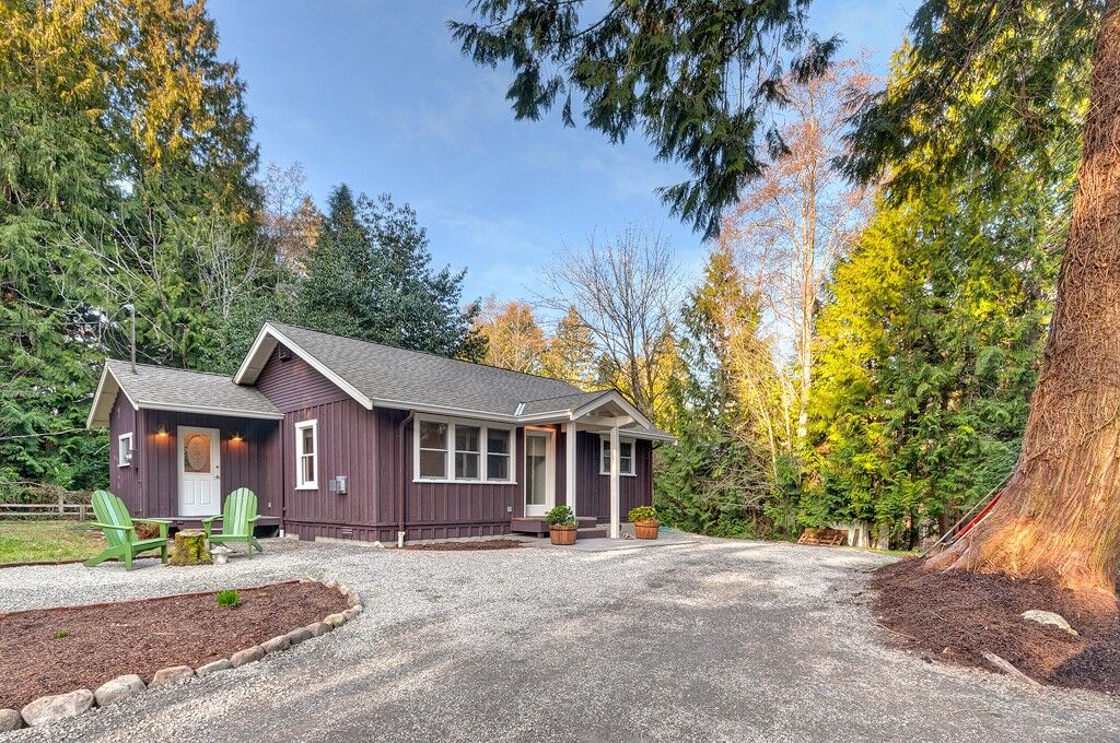 Property Photo:  20982 Kitsap Street St NE  WA 98342 