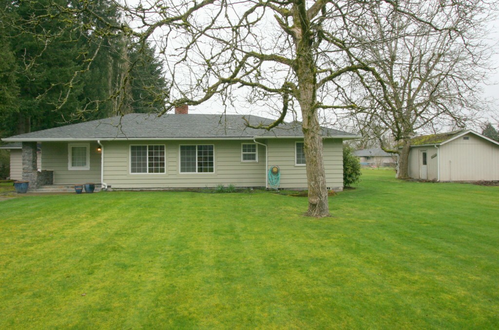 Property Photo:  1102 Eshom Rd  WA 98531 