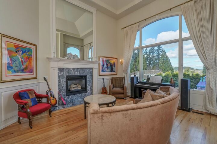 Property Photo:  16119 NE 58th Court  WA 98052 
