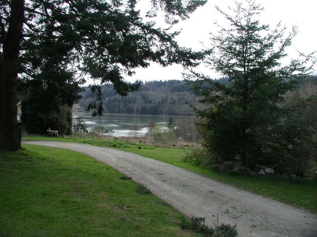 Property Photo:  232 Russell Rd  WA 98282 