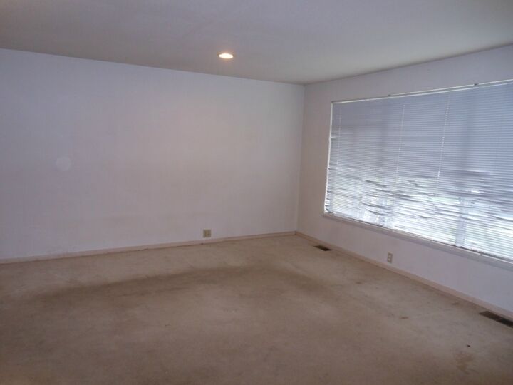 Property Photo:  638 North St  WA 98272 