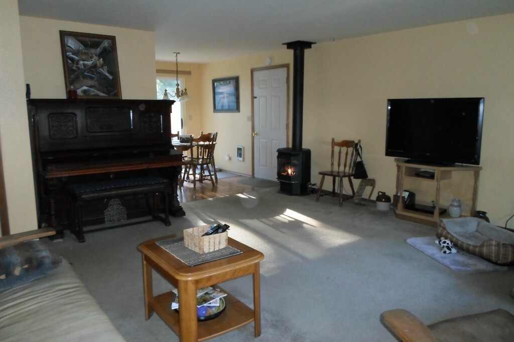 Property Photo: 51ne Salty Dr WA 98528
