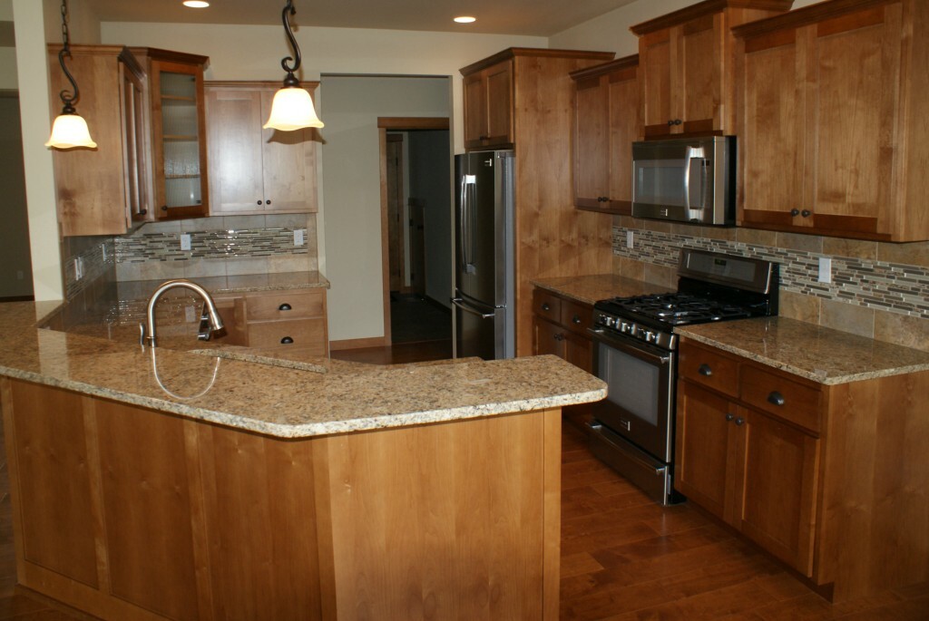 Property Photo: 728 N Park St WA 98264