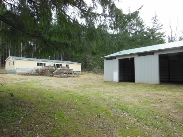 Property Photo:  3814 Christensen Muck Rd E  WA 98328 