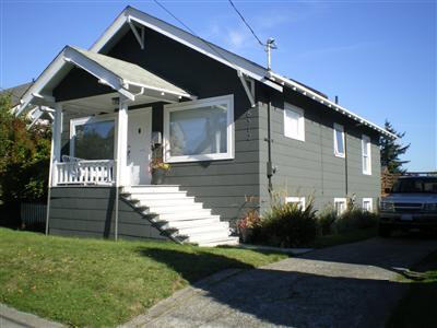 Property Photo: 6512 32nd Ave NW WA 98117