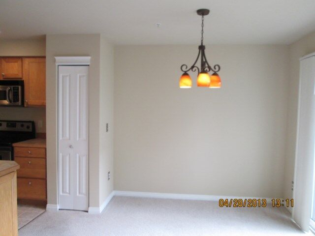 Property Photo: 15611 18th Ave W D1 WA 98087