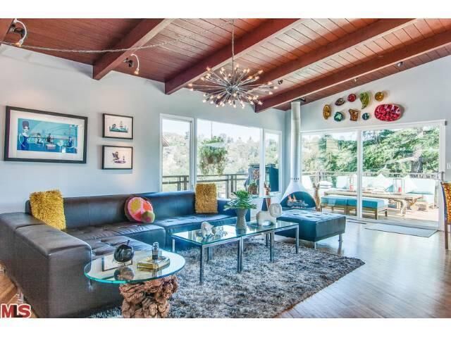 Property Photo: 3450 Troy Dr CA 90068