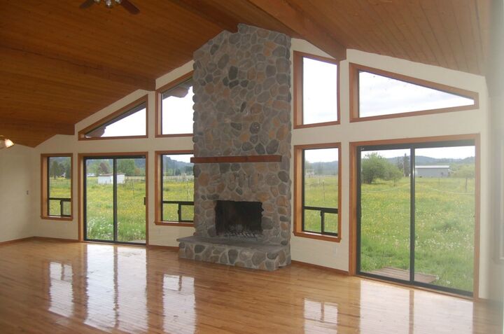 Property Photo: 19714 178th Ave E WA 98360