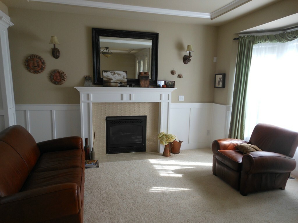 Property Photo: 5633 198th Dr SE WA 98290