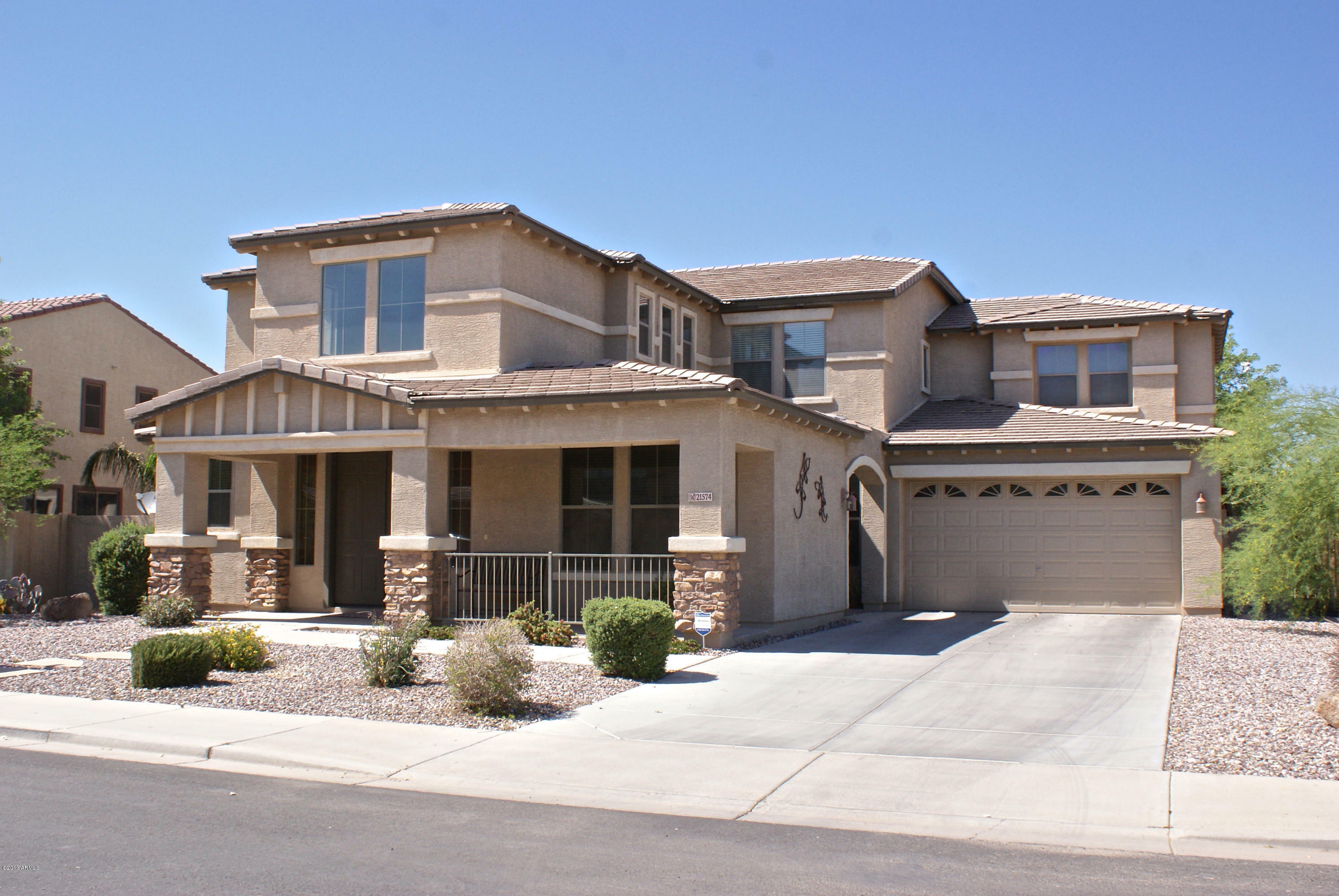 Property Photo:  21574 E Nightingale Court  AZ 85142 