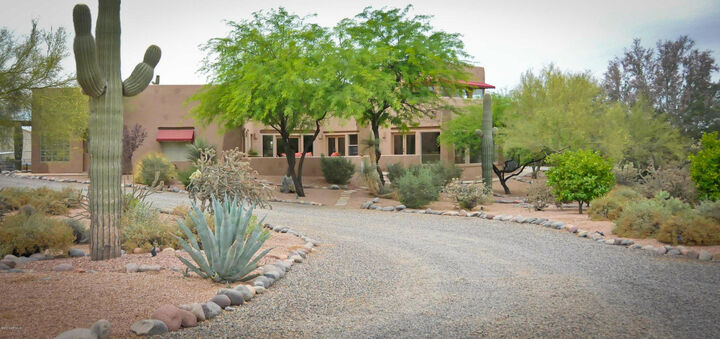 Property Photo:  6631 E Montgomery Road  AZ 85331 