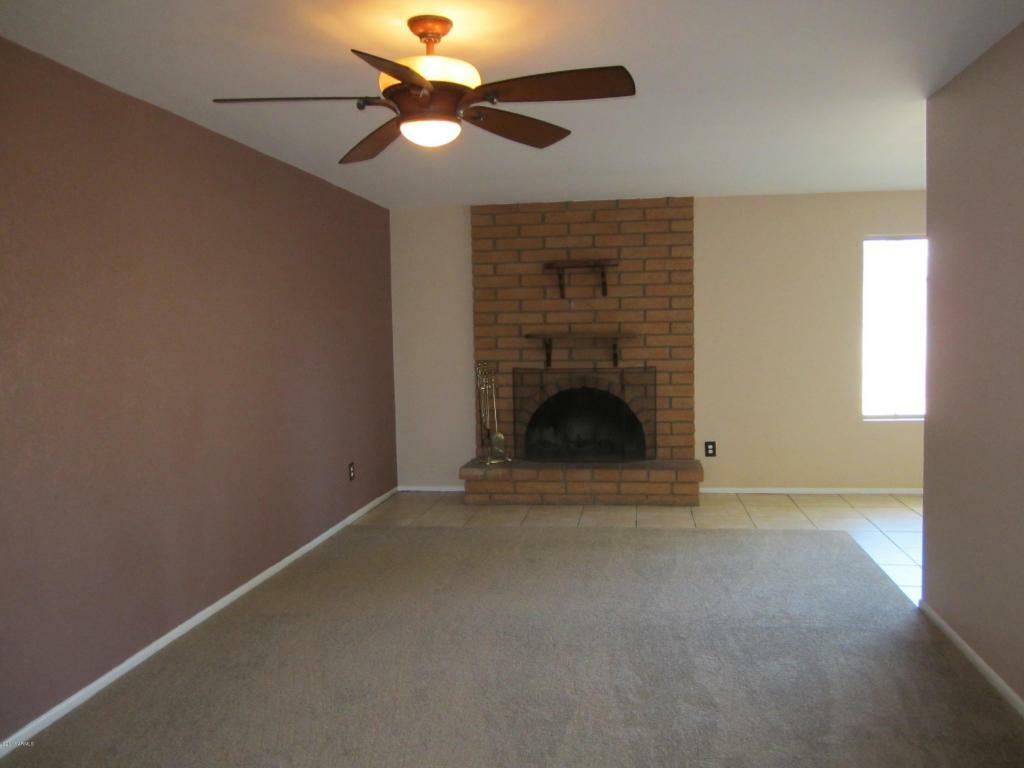 Property Photo: 12421 N 44th Drive AZ 85304