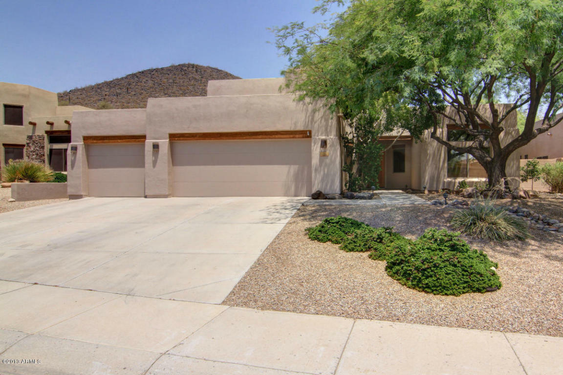 Property Photo:  6040 W Robin Lane  AZ 85310 