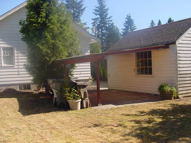 Property Photo:  2330 Monroe Ave  WA 98203 